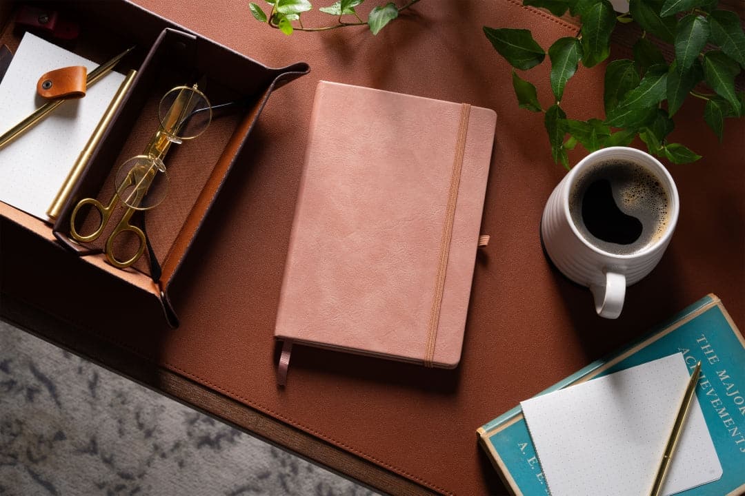 Rich Rose Wood A5 graph book, infusing traditional craftsmanship into every page of plotting and planning.