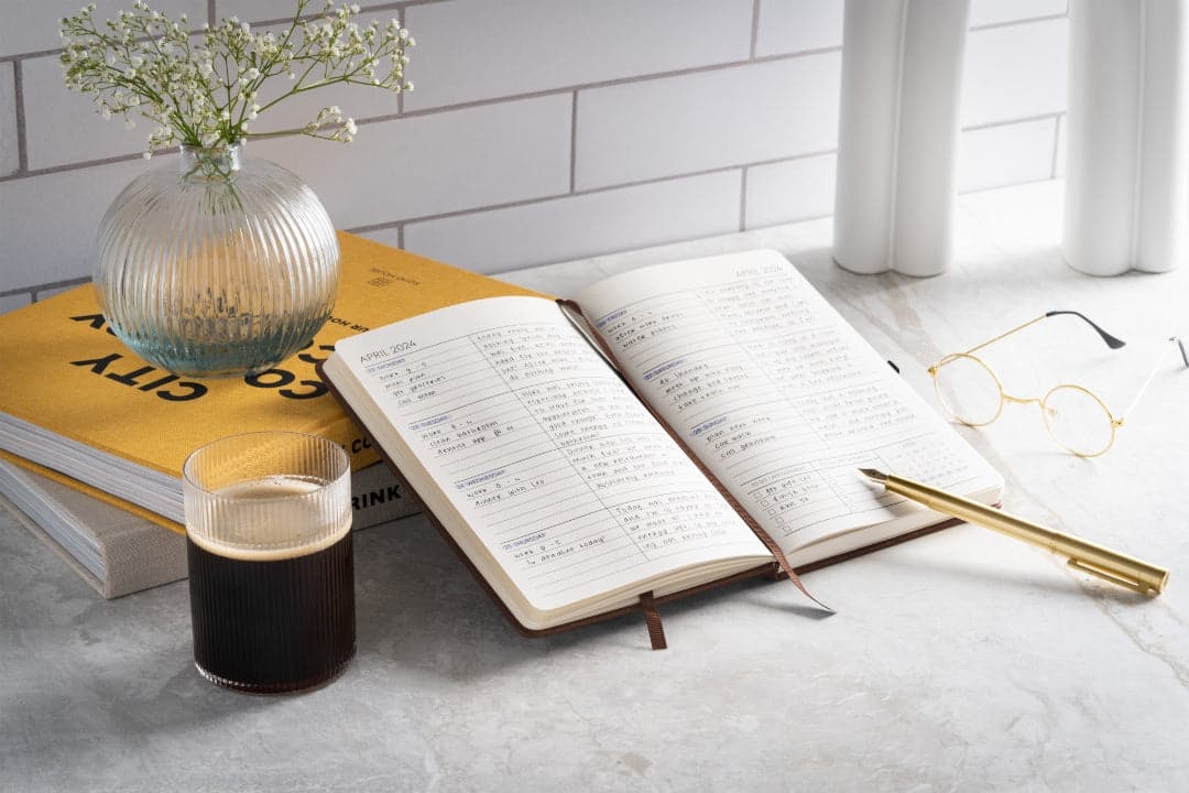 Rich Chestnut Brown A5 agenda, perfect for detailed weekly planning with a classic touch